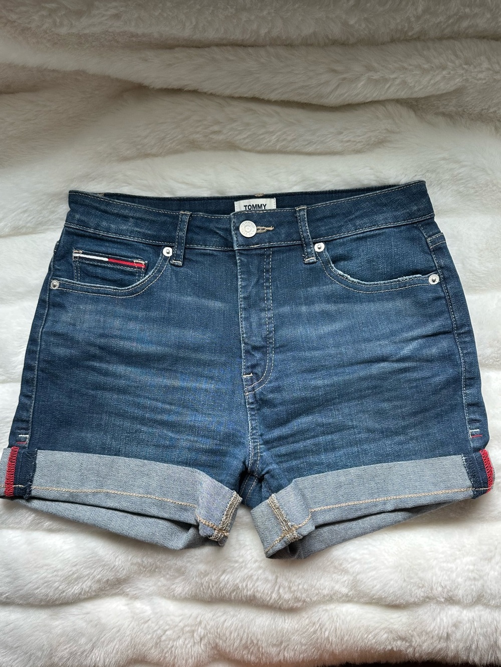 Tommy Hilfiger Women's Blue Denim Rolled Cuff Jean Shorts